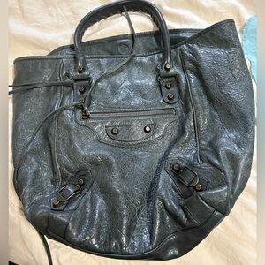 Elegant Blue Leather Tote Bag
